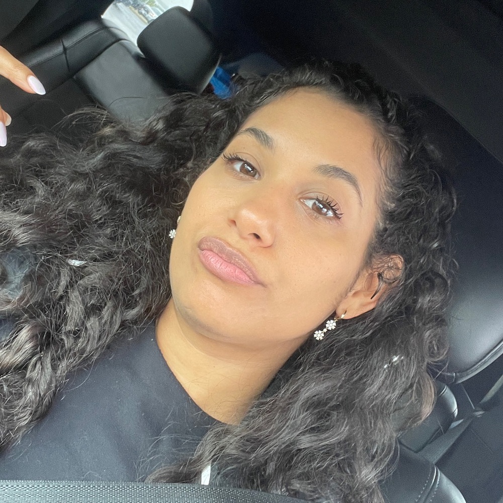 Meet your Posher, Kimberly